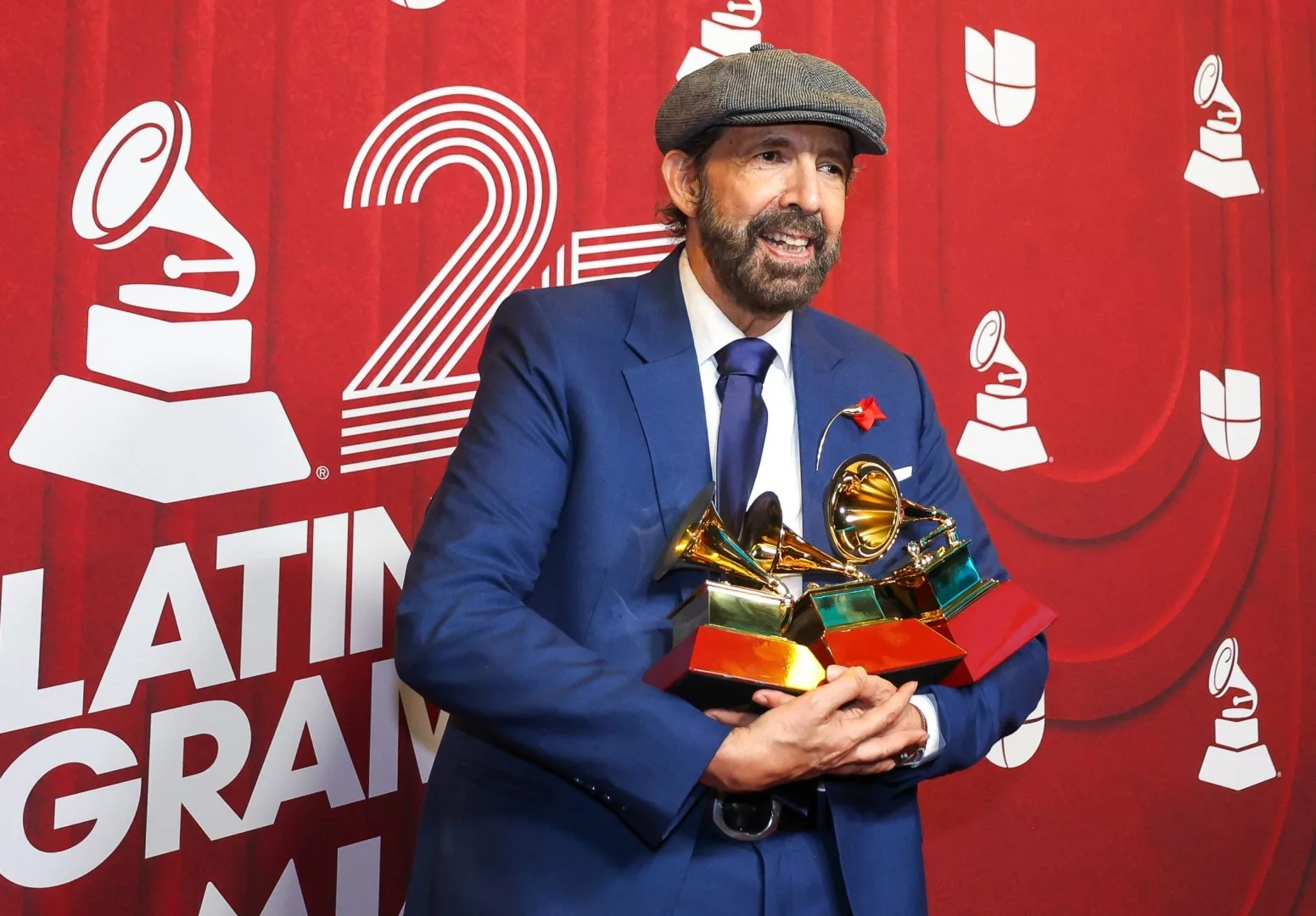 Juan Luis Guerra fue el gran triunfador de los Latin Grammy