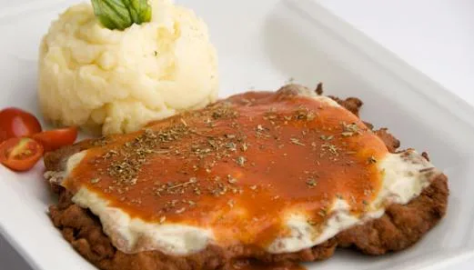 Milanesa napolitana