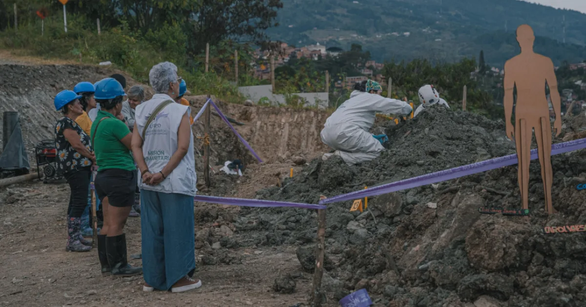 Noticias Medellín: Suspenderán excavaciones en La Escombrera de Medellín