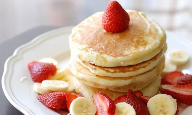 Panquecas con frutas, ¡desayuno ideal! (DUPLICAR)