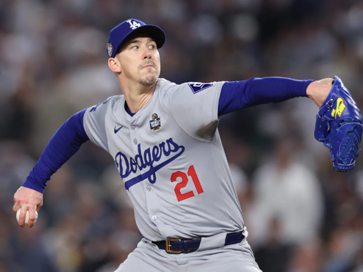 Walker Buehler se une a los Medias Rojas de Boston