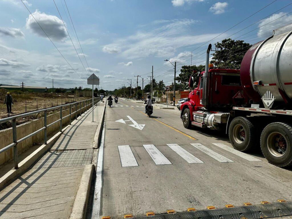 El alcalde Dumek Turbay abre el Via Policarpa