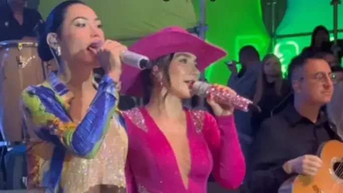 Famoso: Ana del Castillo y Paola Jara son una tendencia a calmar al público